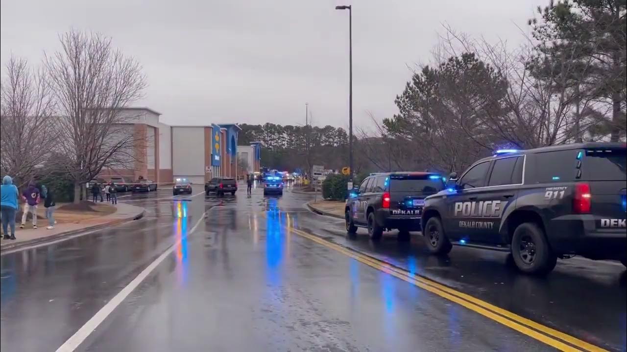 Video thumbnail for Heavy police presence at Walmart on Memorial Drive in Decatur - FOX3 Now