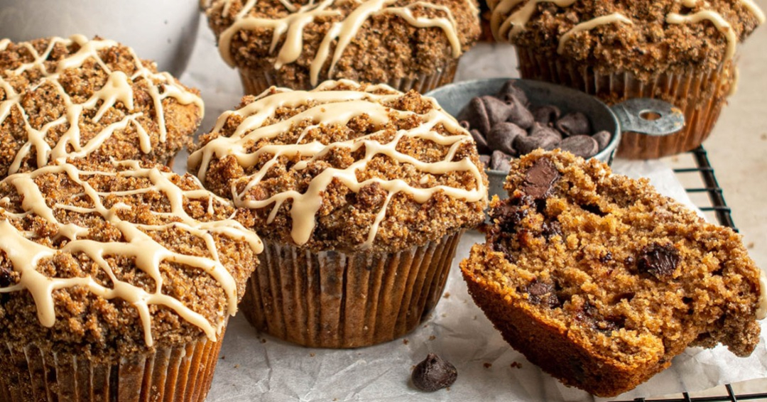 Video thumbnail for Espresso rye chocolate chip muffins