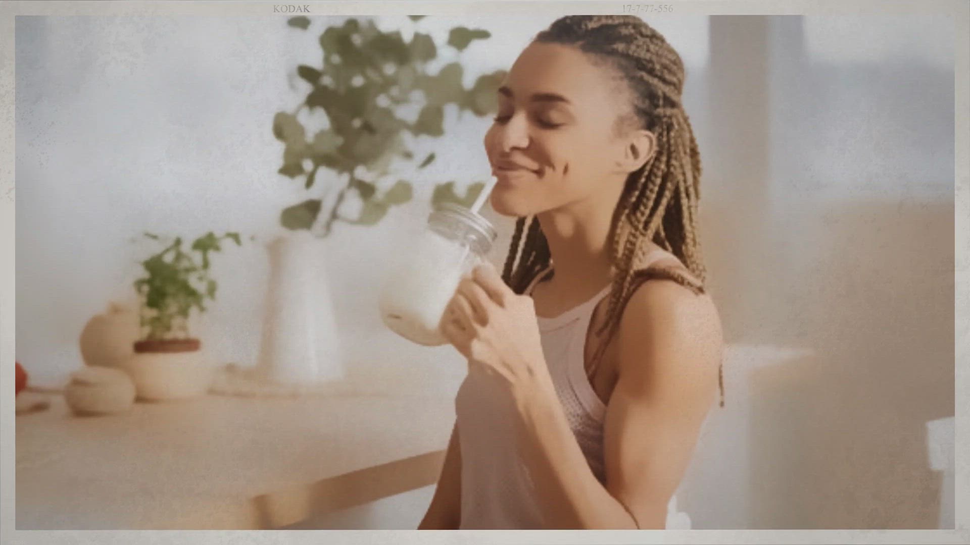 Video thumbnail for What happens if you drink protein shakes without working out? The Truth!