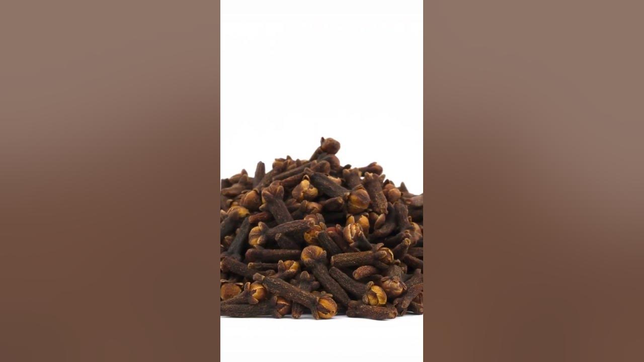 'Video thumbnail for Clove Power: The Health Benefits of Cloves #shorts'