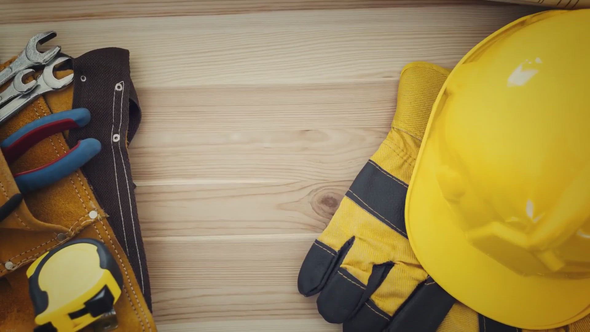 'Video thumbnail for 5 Easy Methods On How To Fasten Plywood Together?'