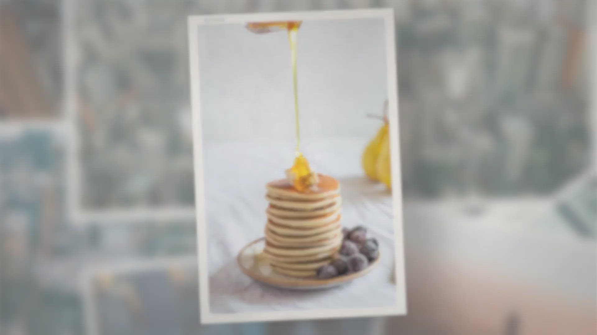 Video thumbnail for Does Honey Need to Be Refrigerated?