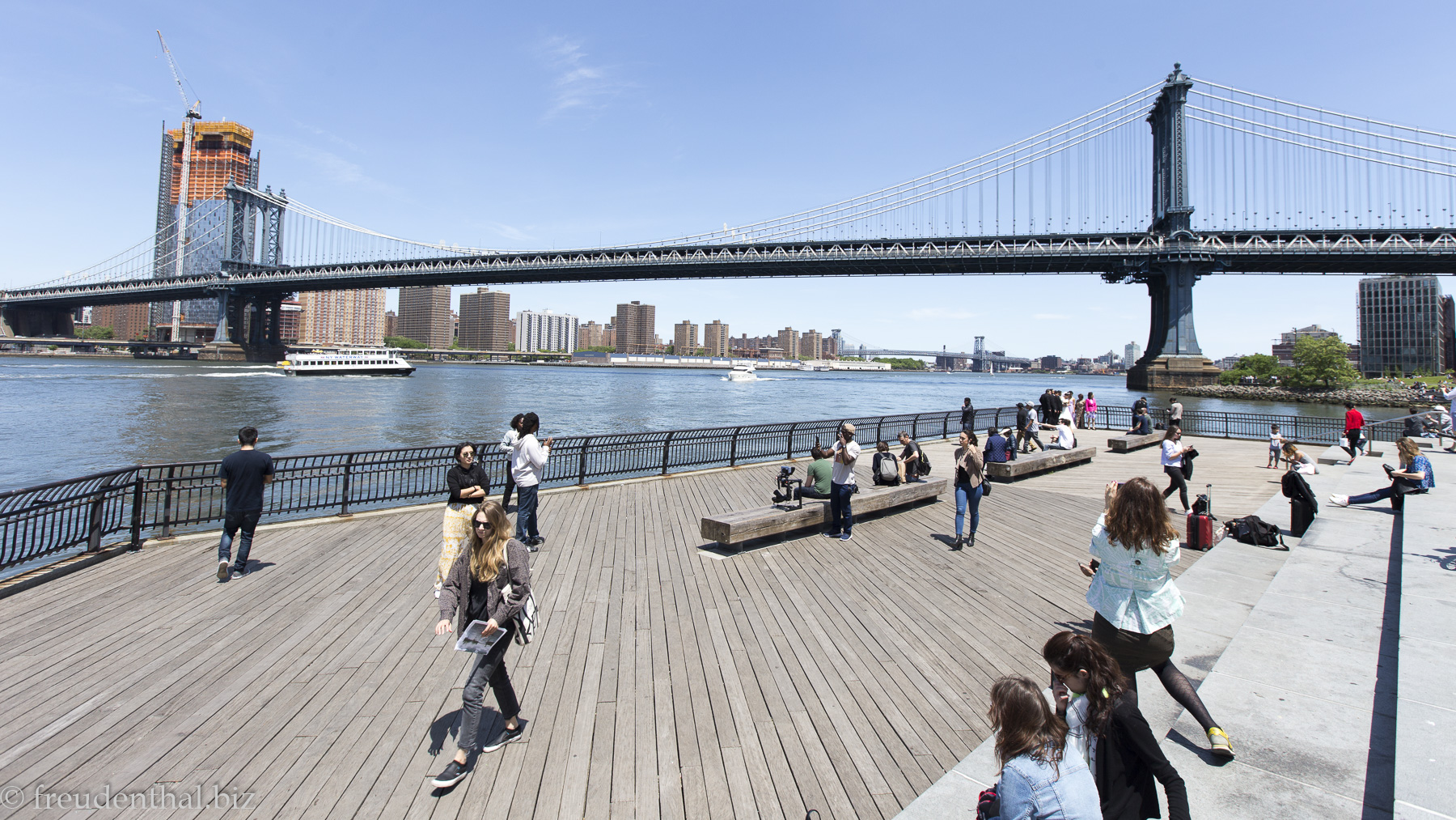 'Video thumbnail for Brooklyn Bridge | New York'