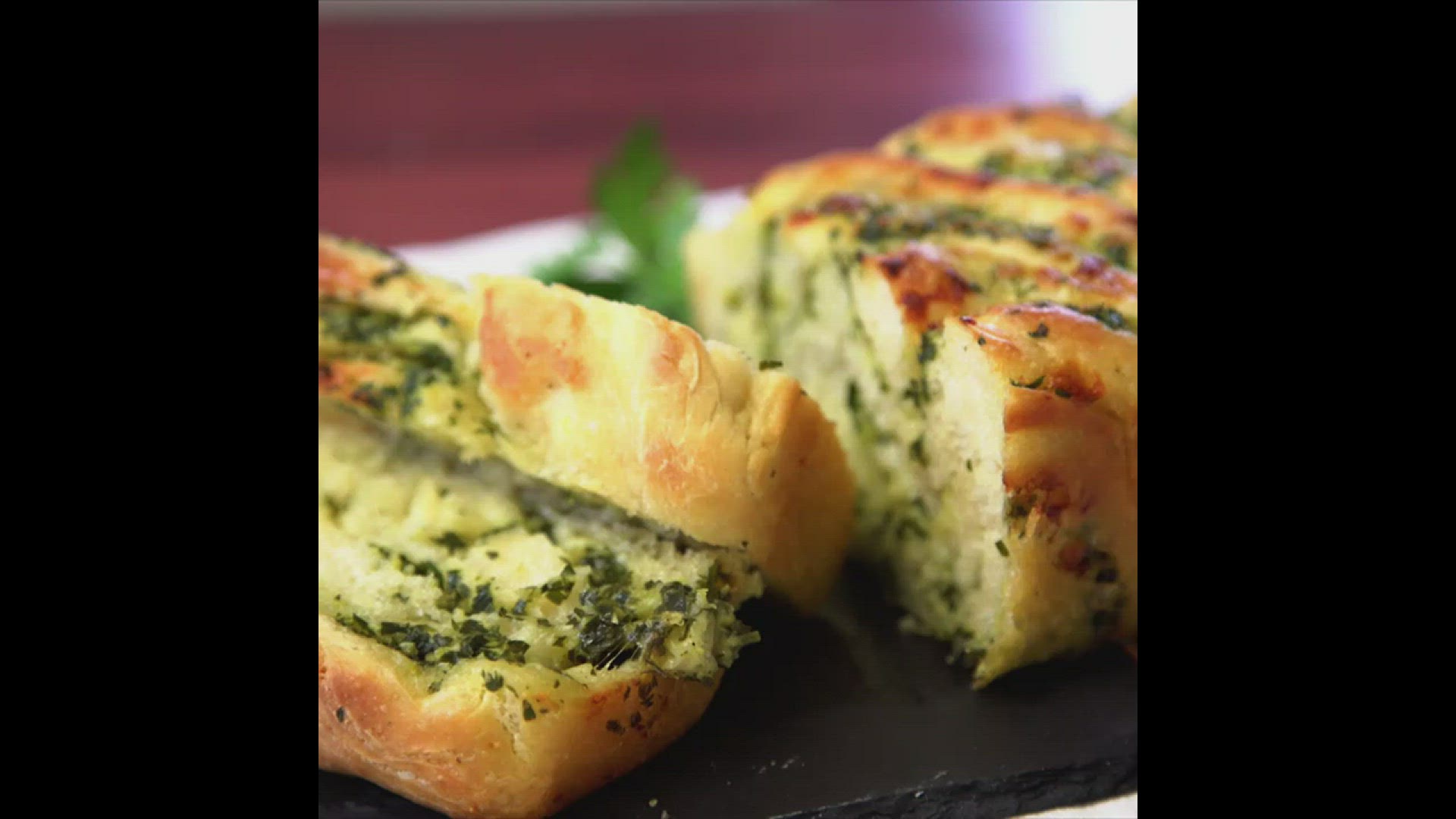 Video thumbnail for Braided Cheesy Garlic Bread