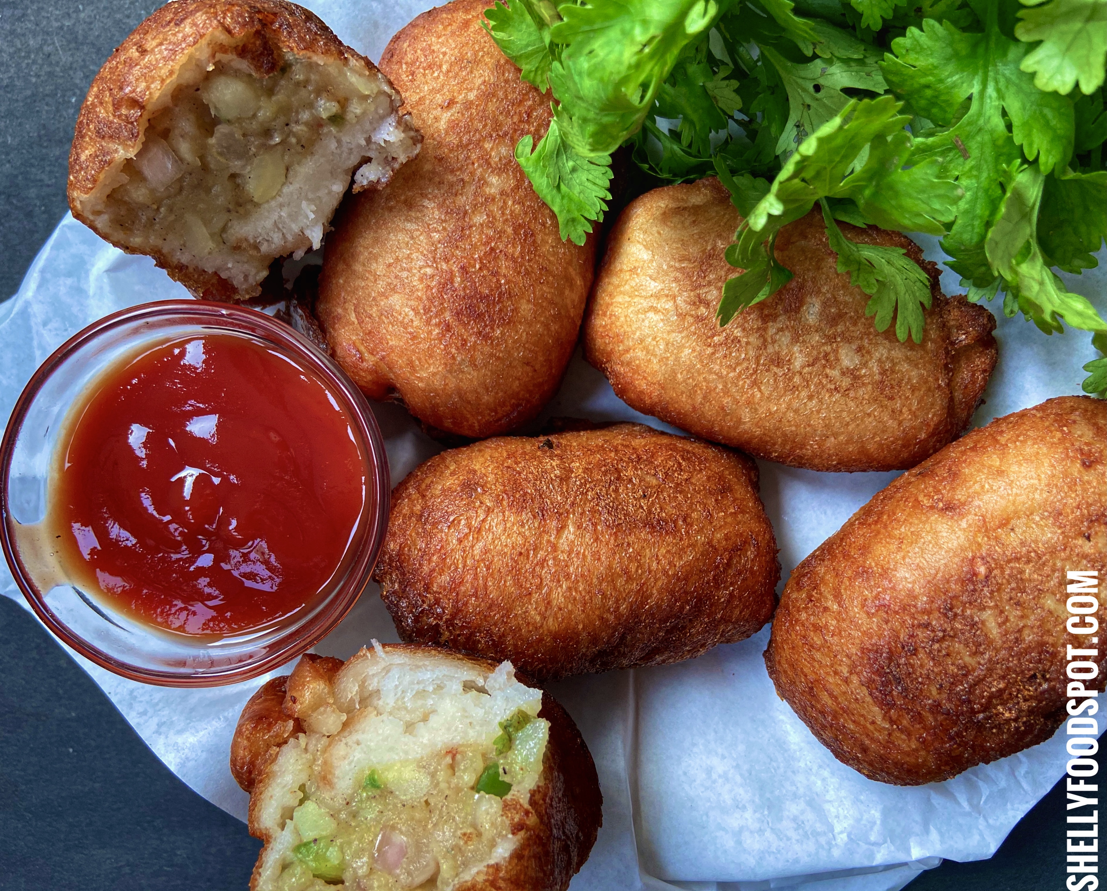 Video thumbnail for Indian bread roll