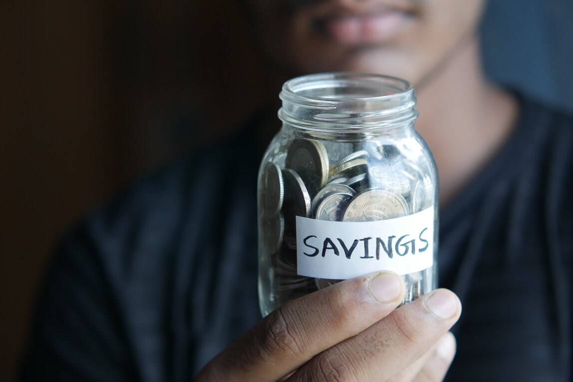 'Video thumbnail for 11 Effective Ways for Parents to Raise Financially Smart Kids'