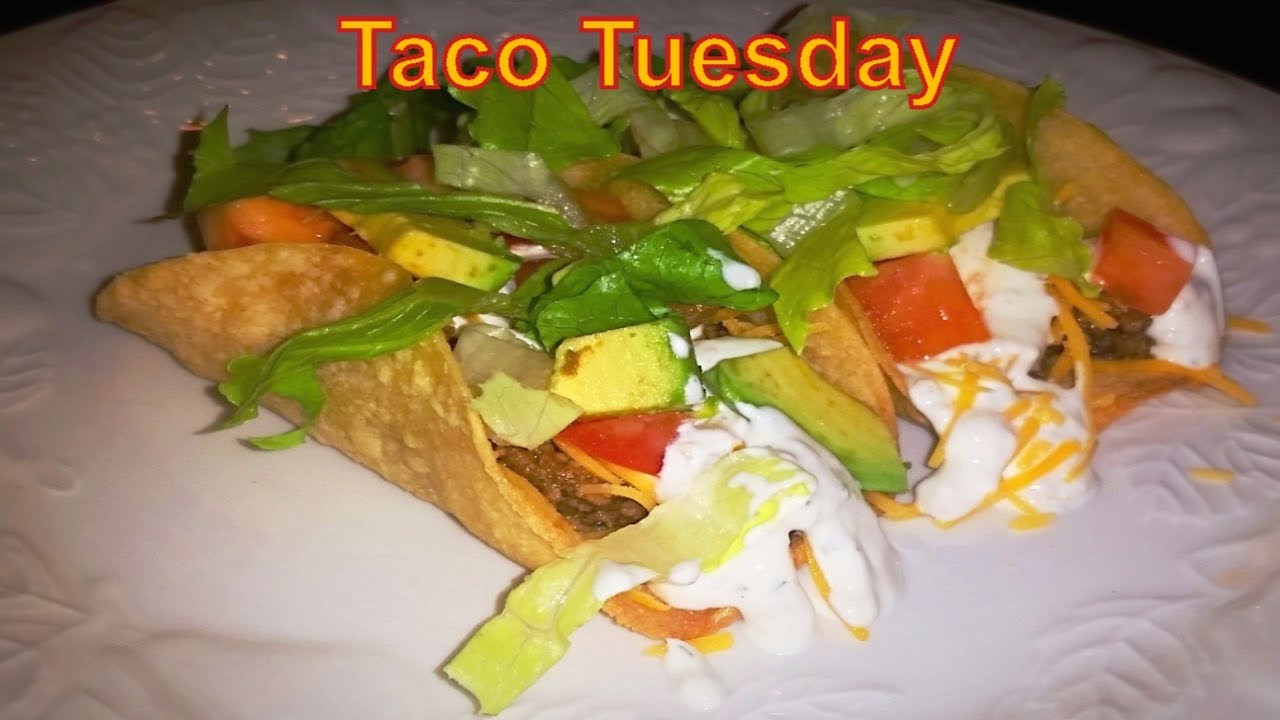 Video thumbnail for Easy Flat Bottom Tacos on Tuesday with Dining in with Danielle