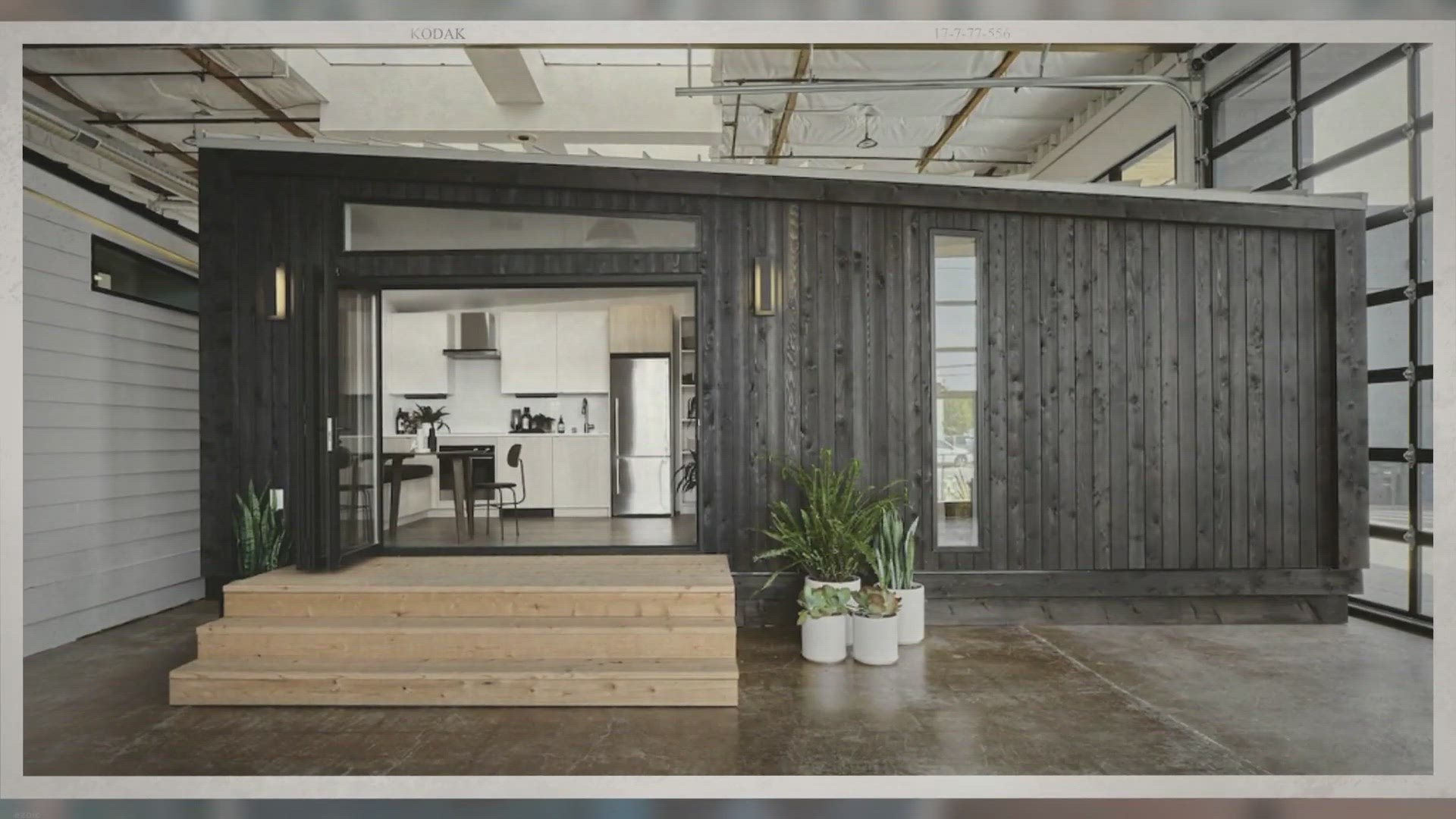 Video thumbnail for Choosing Between a Prefab ADU and a Traditional Stick-Built ADU