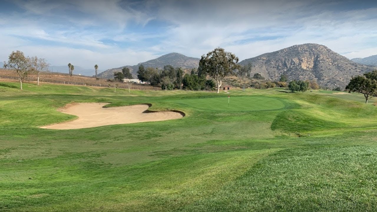 Video thumbnail for 5 Best Golf Courses in Escondido, CA