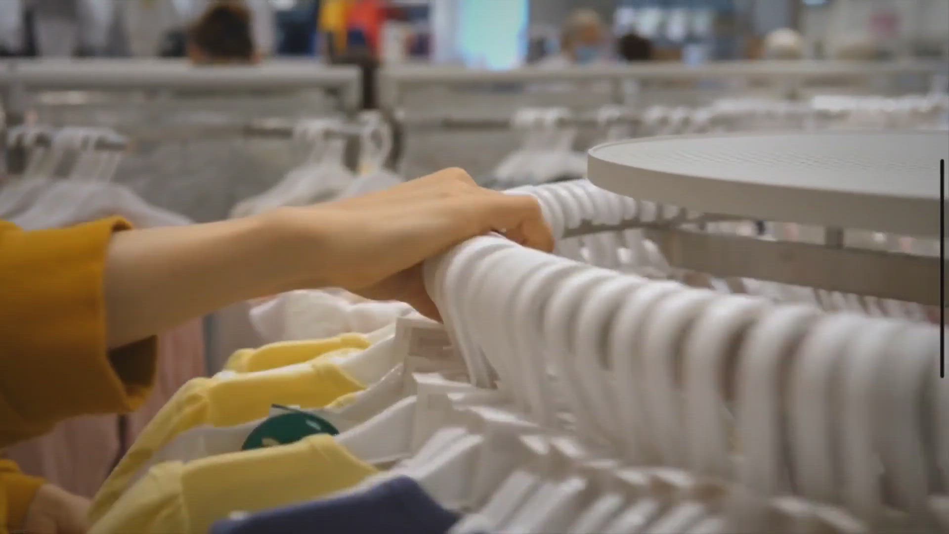 'Video thumbnail for Can I Return Baby Clothes without Receipt?'