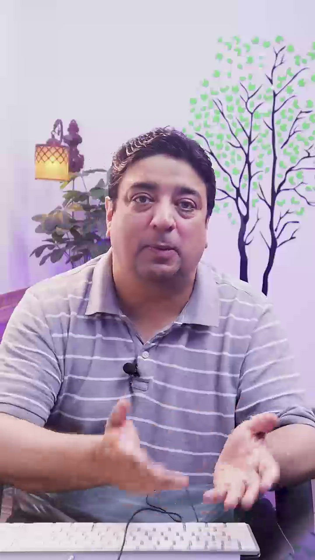 'Video thumbnail for Finding and applying jobs on Upwork'