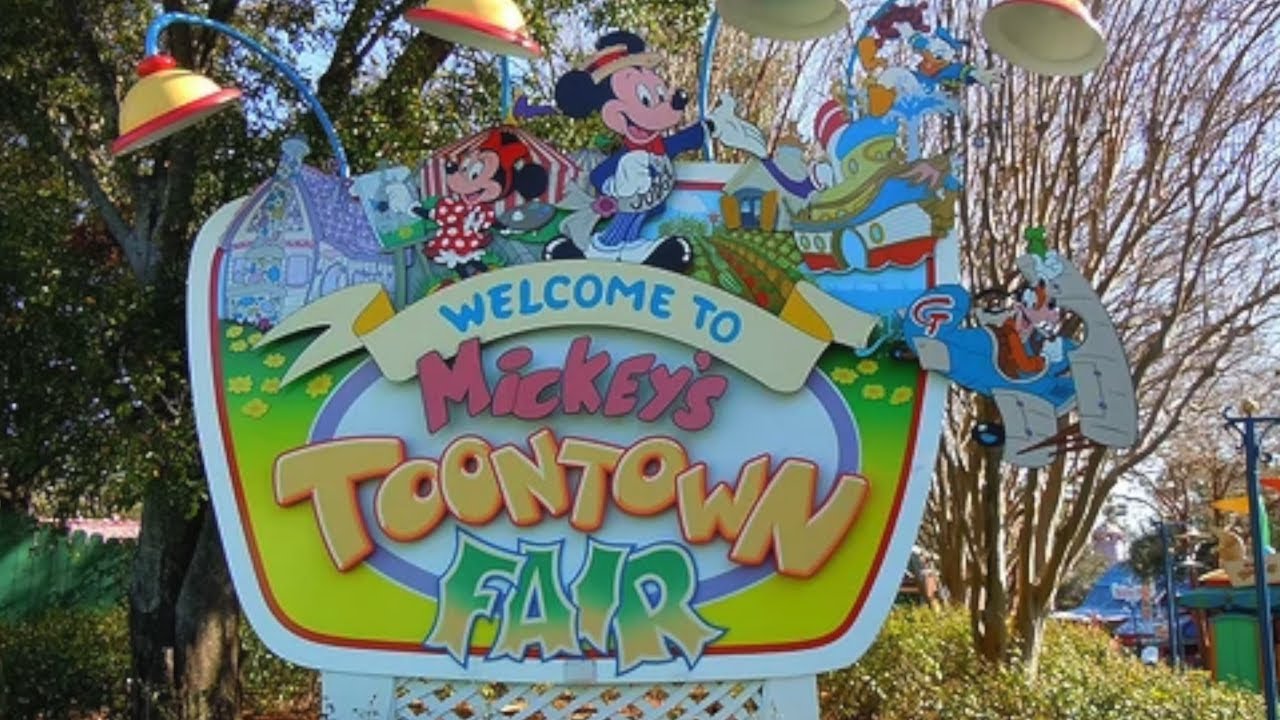 'Video thumbnail for Mickey's Toontown Fair - DISNEY THIS DAY - February 11, 2011'