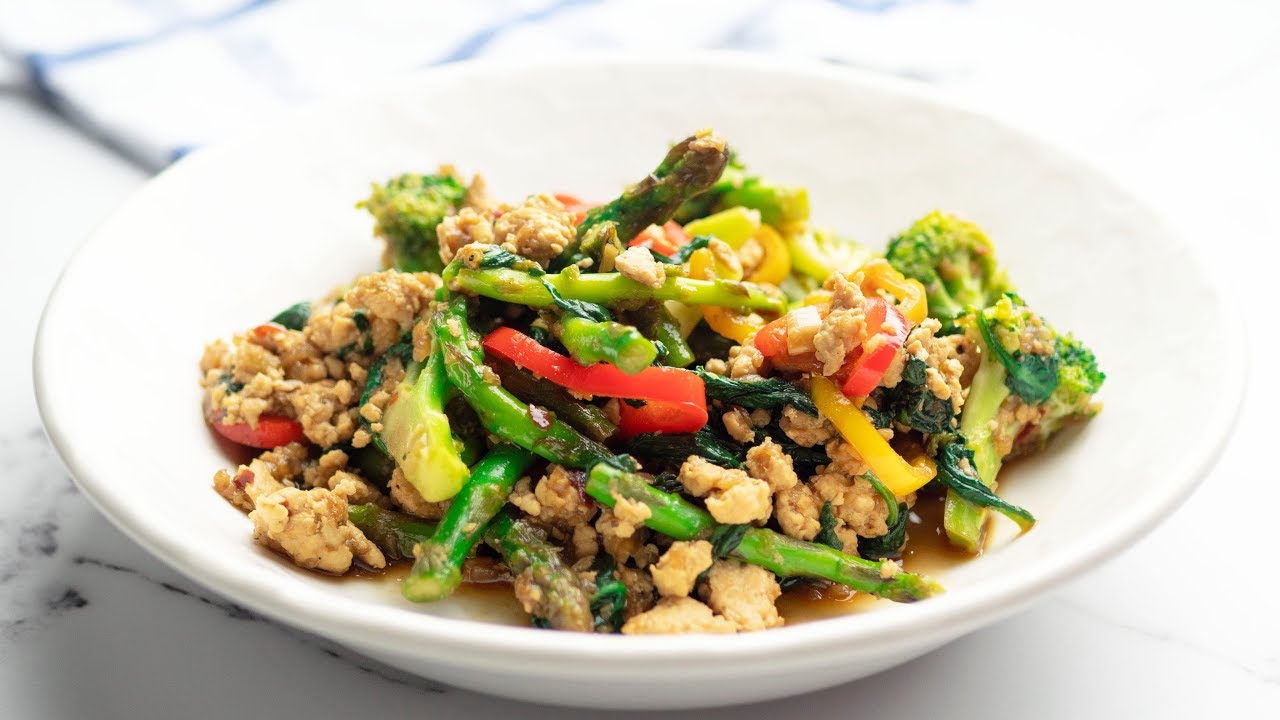 Video thumbnail for 15 Minutes Chicken Dinner