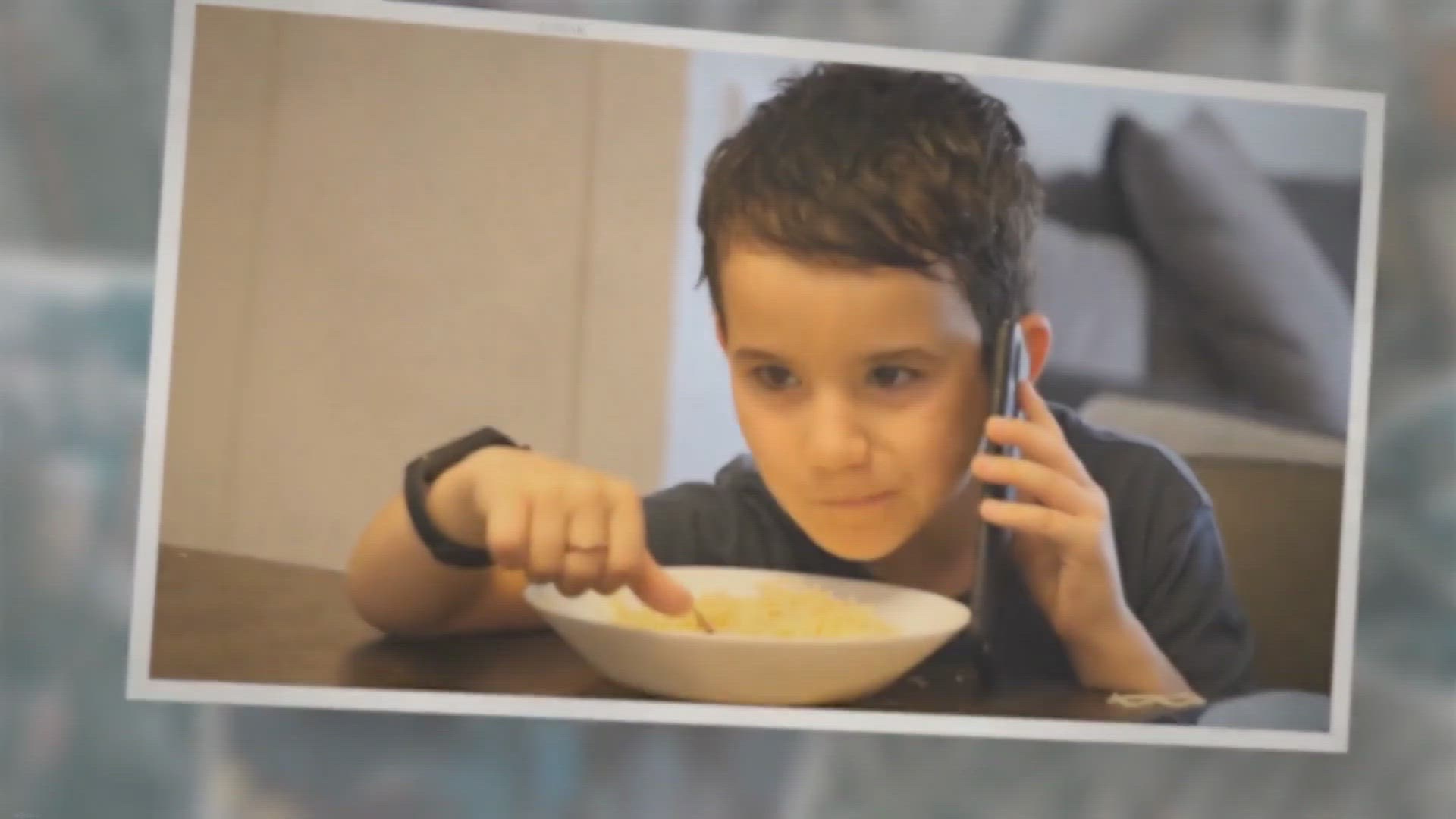 Video thumbnail for 15 Signs Of Attention Deficiency Hyperactive Complaint