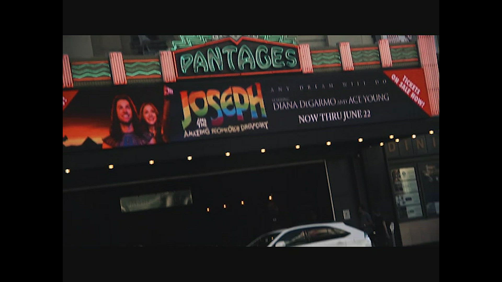 Video thumbnail for Exclusive: Inside Opening Night of 'JOSEPH' with Young & DeGarmo at Hollywood Pantages!