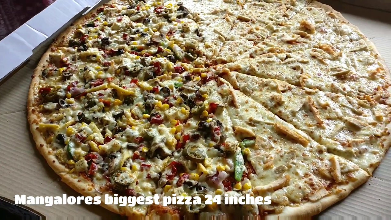 Video thumbnail for Mangalores biggest 24 inch pizza - La Pinoz Pizza Mangaluru - Simple food