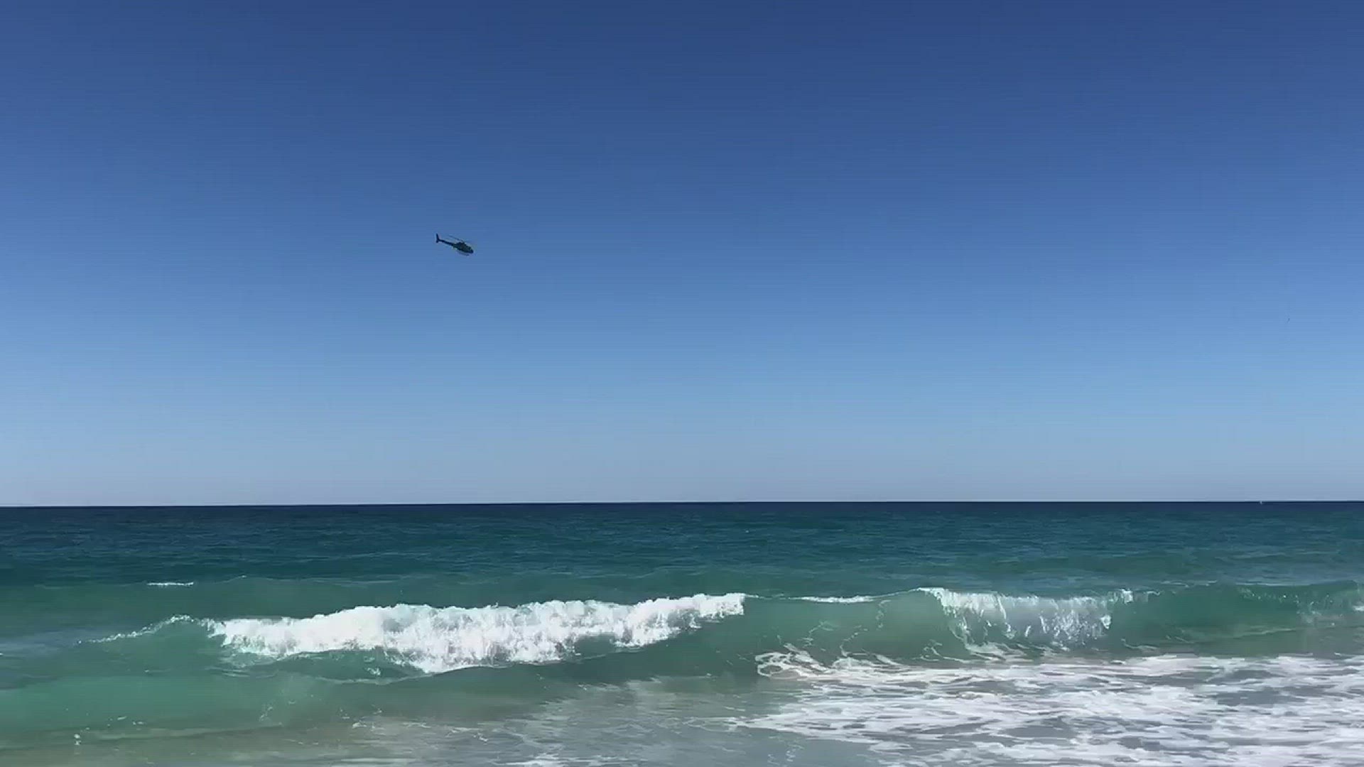 Video thumbnail for Helicopter at Bunker Bay