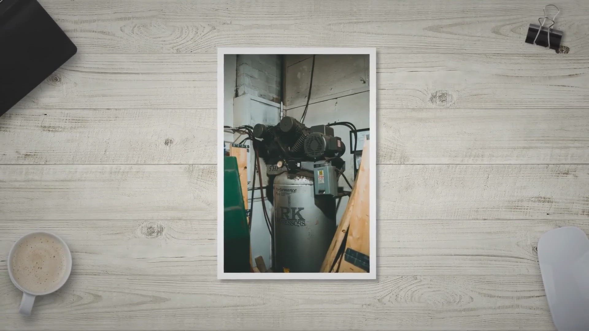 Video thumbnail for Best 20 Gallon Air Compressor For The Money [2022 Guide]