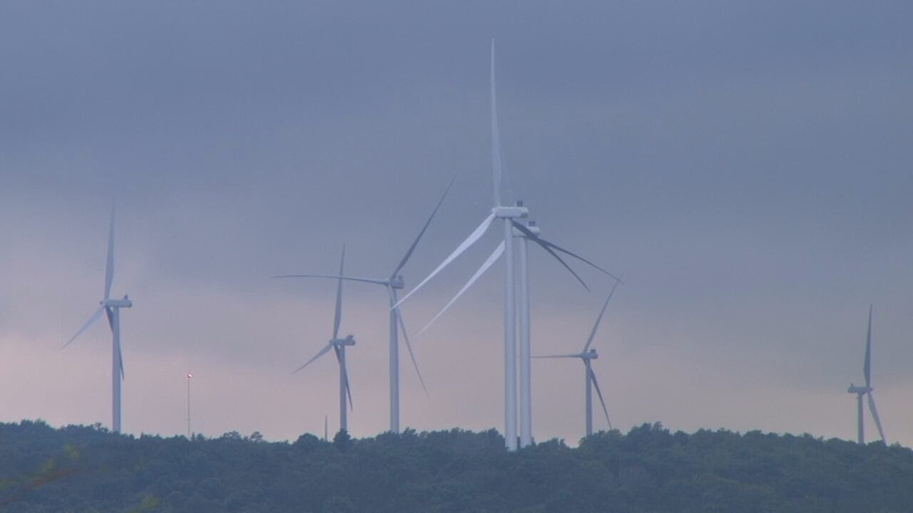 Video thumbnail for Record Clean Energy Jobs