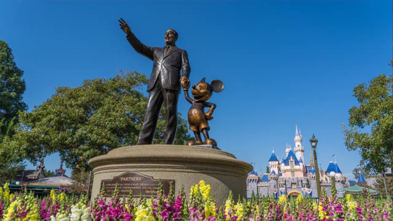 'Video thumbnail for Partners Statue - DISNEY THIS DAY - November 18, 1993'