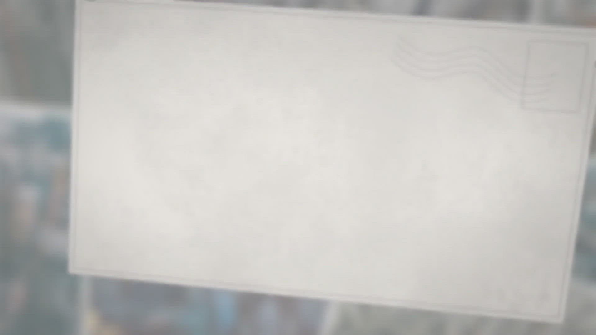 Video thumbnail for Do Cats Like To Be Kissed? The Truth Revealed