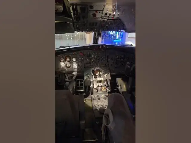 'Video thumbnail for ¡ESTE ES EL MEJOR AVIÓN TRI-MOTOR DE LA HISTORIA! 😱'
