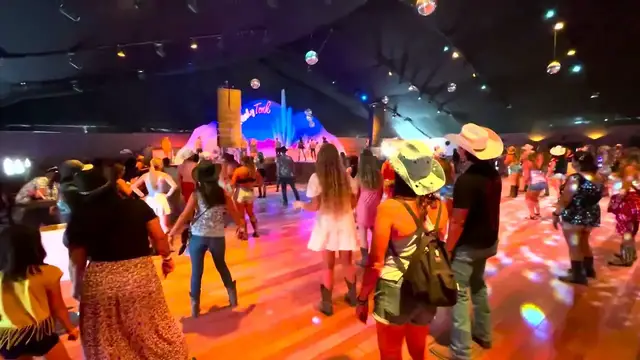 'Video thumbnail for Stagecoach Line Lesson by ChristopherGonzalez - Dem Jeans'