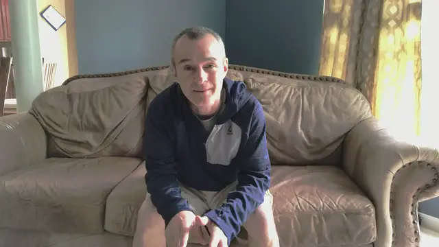 'Video thumbnail for Elevation To Reduce Swelling After A Total Knee Replacement'