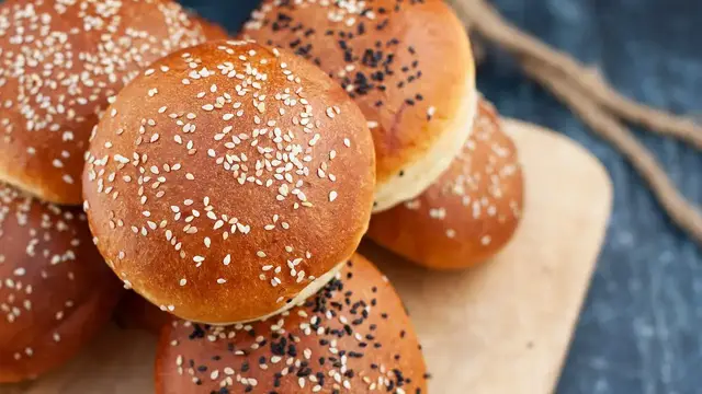 'Video thumbnail for Brioche BURGER BUNS recipe - Learn how to make HOMEMADE burger buns'