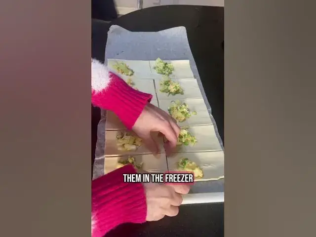 'Video thumbnail for Cheddar, pea and onion puffs #lunchboxrecipe #snacksrecipe'