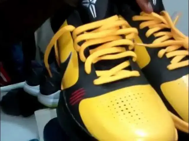 'Video thumbnail for Kd 4 yotd,kobe V 5 bruce lee, kobe V 5 chaos,bred 11 gs'