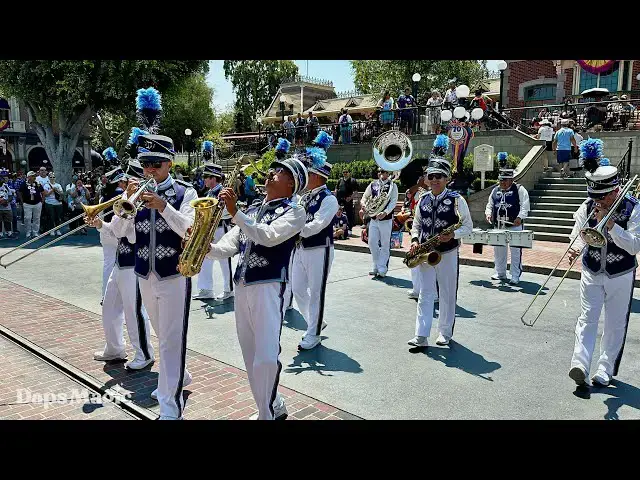 'Video thumbnail for Disneyland Band Performance on Disneyland's 70th Birthday 4K'