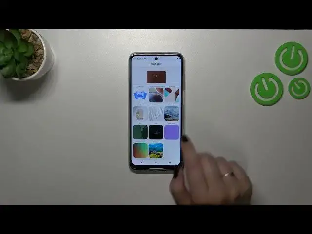 'Video thumbnail for How to Change Wallpaper on MOTOROLA Moto G32'