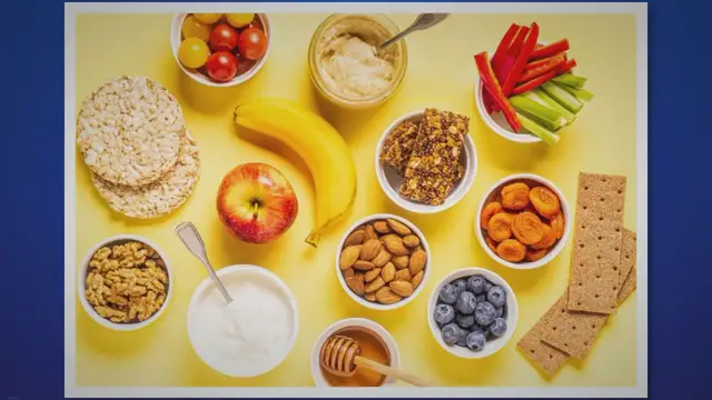 'Video thumbnail for Low Calorie Snacks: Top 10 Healthy and Tasty Options'