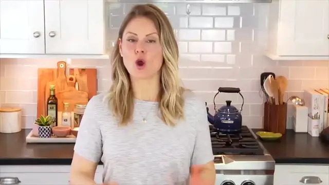 'Video thumbnail for HOW-TO MAKE HOMEMADE GUACAMOLE ¦ easy guacamole recipe (720p 30fps)'
