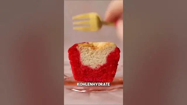 'Video thumbnail for Muffin mit nur 1,5g Kohlenhydraten, da sparst du 90% 😍'