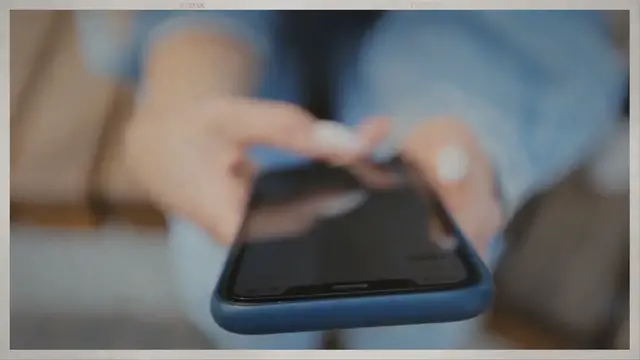 'Video thumbnail for How to Remove Suggested People on Messenger'