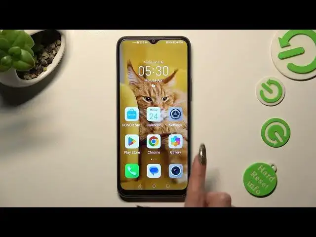 'Video thumbnail for How to Enable & Disable Easy Mode on Honor X8?'