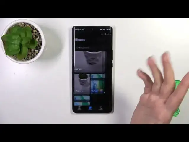 'Video thumbnail for How to Hide Photos in Gallery on HONOR Magic5 Lite'