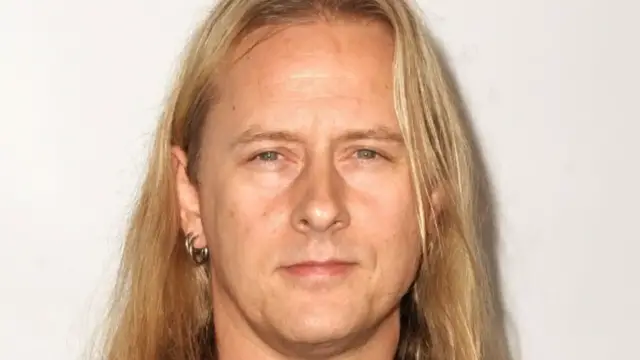 'Video thumbnail for The Tragic Truth About Alice In Chains'