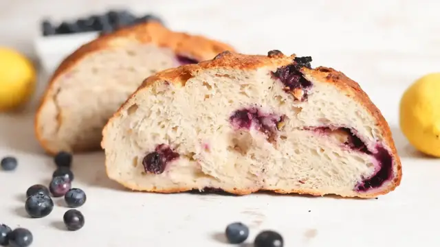 'Video thumbnail for Blueberry Lemon Sourdough With Streusel Recipe'