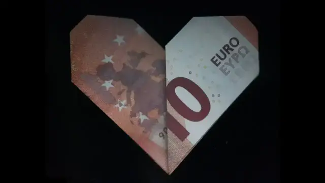 'Video thumbnail for 💗 Herz aus Geldschein falten: 💗 Herz aus Geld falten - 💗 Geldgeschenk 💗'