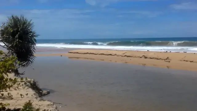 'Video thumbnail for Pantai Ngambur Pesisir Barat Lampung'