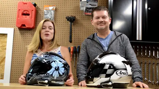 'Video thumbnail for Cardo PACKTALK BOLD – TMW Long Term Review!'