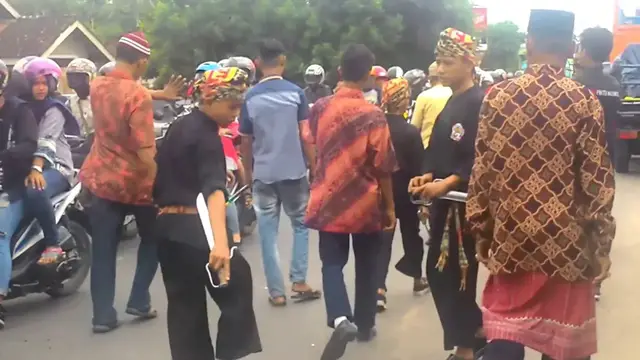 'Video thumbnail for Pencak Silat dari Labuhan Ratu Pada Acara Nikahan Gema Satria Subing, Raja Basa Lama, Lampung Timur'
