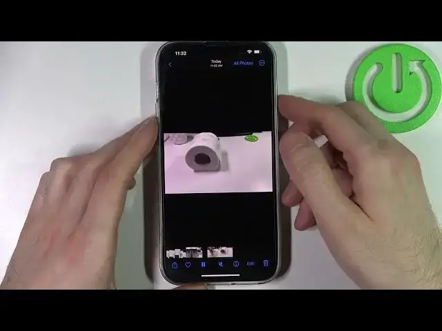 'Video thumbnail for How to Record Slow Motion Videos on iPhone 14 Plus'