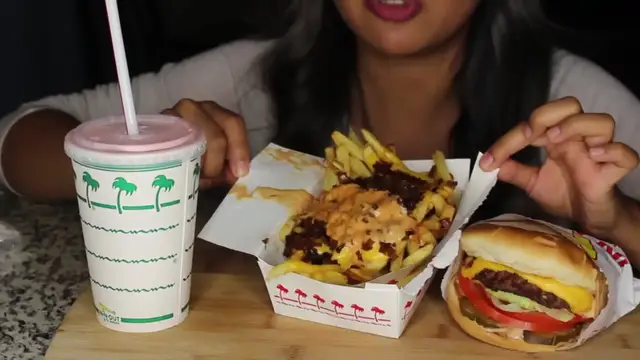 'Video thumbnail for Asmr__IN-N-OUT_Chees...UKBANG_2'