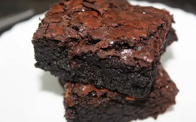 'Video thumbnail for Chocolate Brownie recipe'