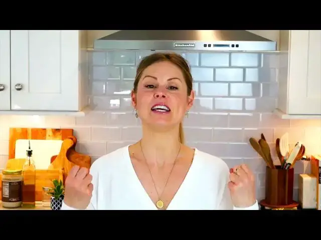 'Video thumbnail for CHICKPEA SALAD ¦ easy, vegan chickpea salad recipe 720p 30fps'