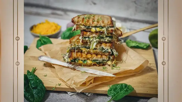 'Video thumbnail for Grilled Cheese Sandwich mit cremiger Spinatfüllung'